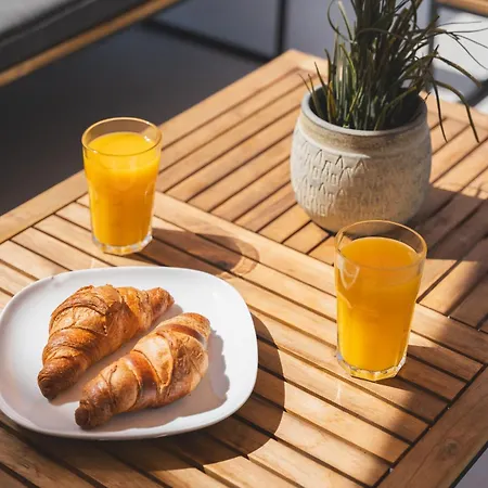 Designer Loft With Pool, With Gigantic Terrace And Private Parking & In The Centre Costa Adeje (Tenerife)