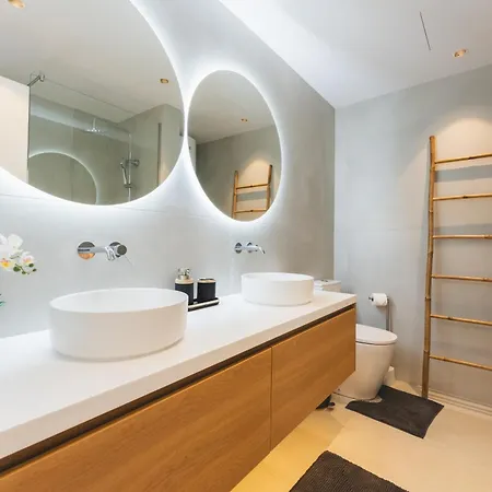 Designer Loft With Pool, With Gigantic Terrace And Private Parking & In The Centre Apartament Costa Adeje (Tenerife)