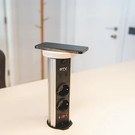 Apartament Designer Loft With Pool, With Gigantic Terrace And Private Parking & In The Centre Costa Adeje (Tenerife)