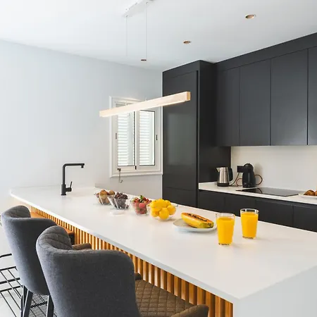 Designer Loft With Pool, With Gigantic Terrace And Private Parking & In The Centre Apartman Costa Adeje (Tenerife)